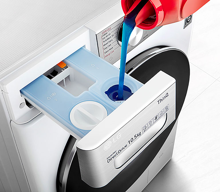 Deterdžent se sipa u posudu za deterdžent mašine za pranje veša.